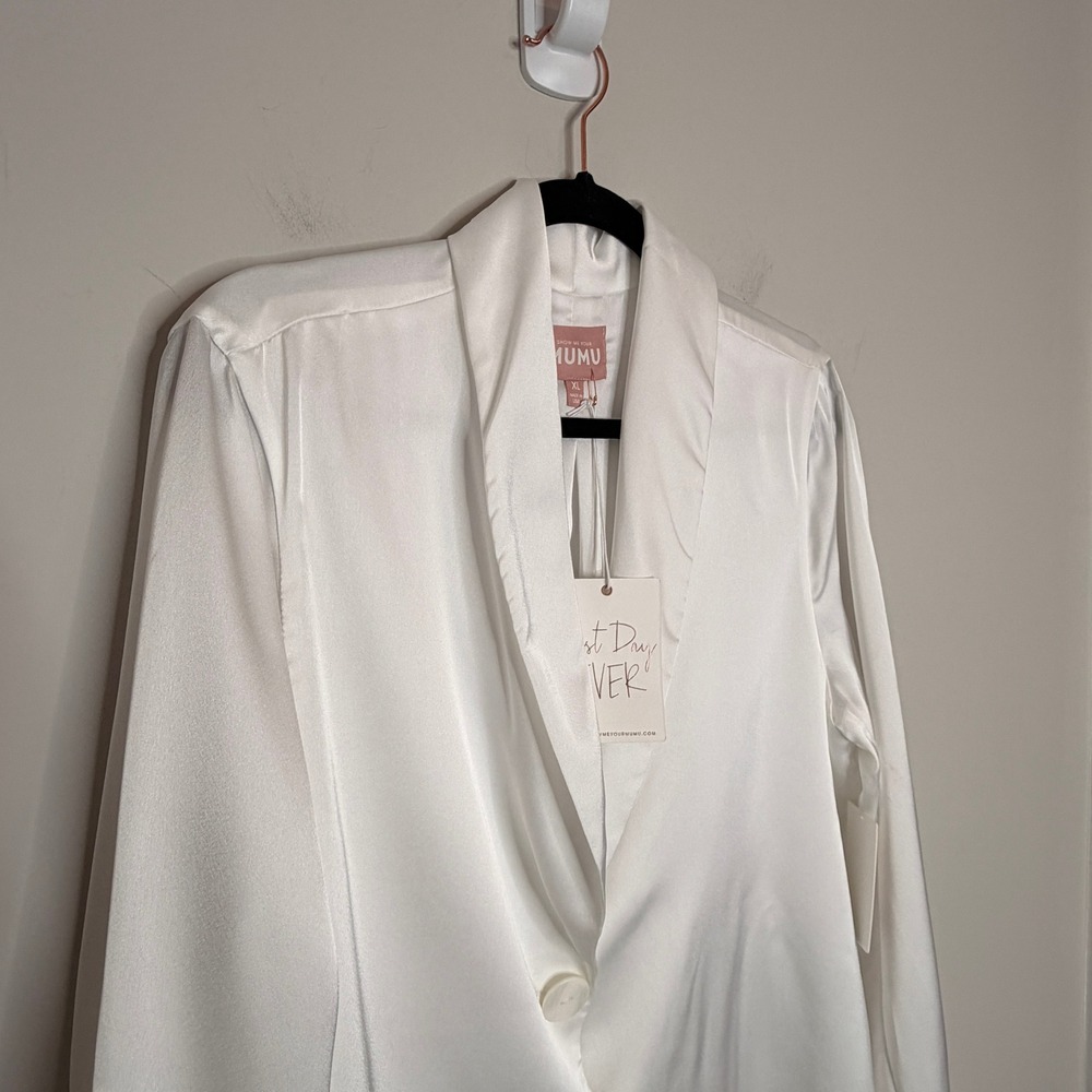 MUMU Weddings Felix Blazer White Satin Shawl Collar Single Button Size XL NWT - Picture 13 of 16